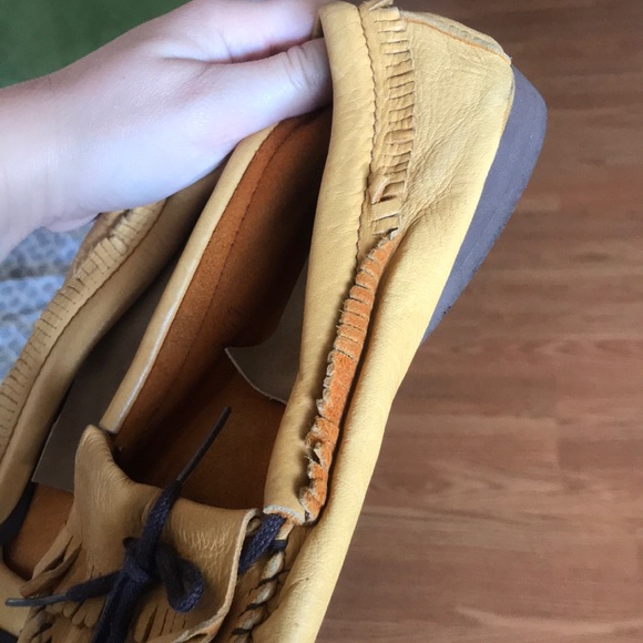 Yellow Marcussen’s - Picture 3 of 8